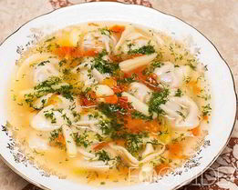 Суп с пельменями