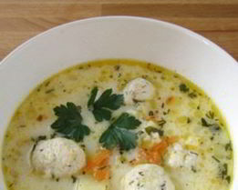 Суп сырный с фрикадельками по-французски