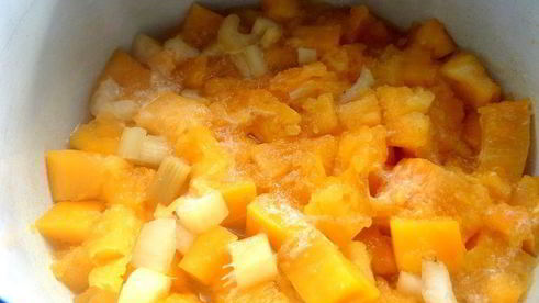 сырно-макаронный суп и чипсы из лаваша