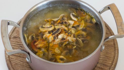 сырный грибной суп из шампиньонов