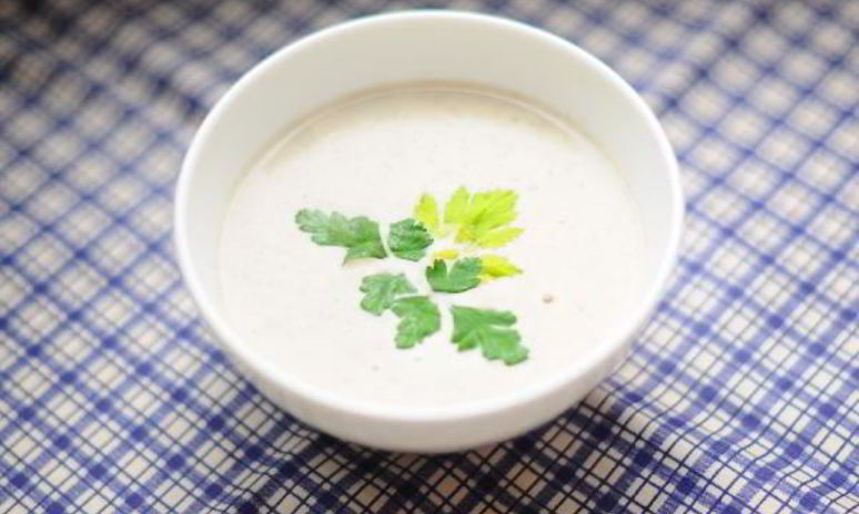 Рецепт сырного крема-супа с грибами и сельдереем