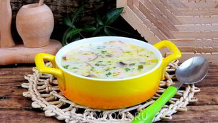 Сырный суп из плавленного сыра с колбасой