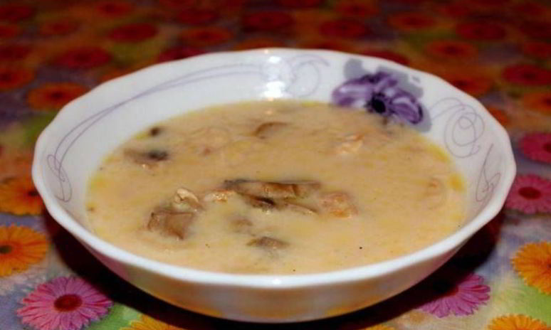 Рецепт сырного супа с курицей и грибами
