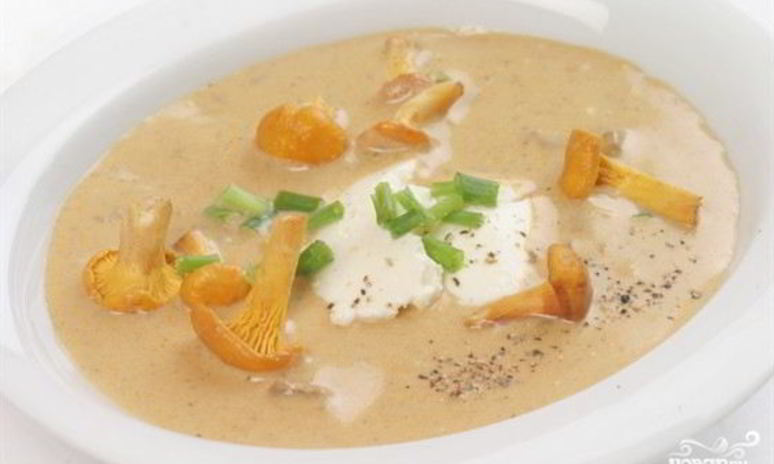 Рецепт сырного супа с лисичками