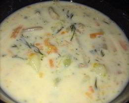 Сырный суп с шампиньонами и брокколи