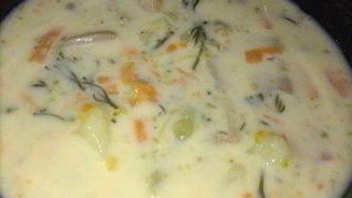 Сырный суп с шампиньонами и брокколи