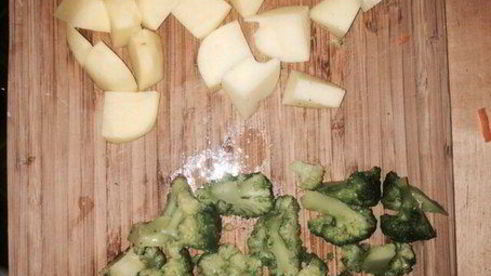 сырный суп с шампиньонами и брокколи