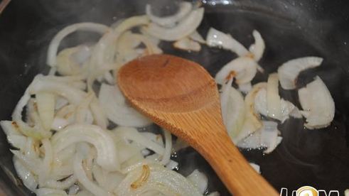 томатный суп с рисом и морепродуктами