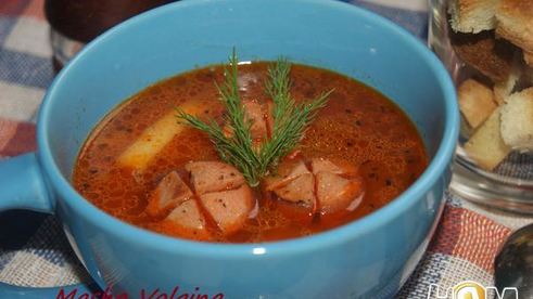 томатный суп с сосисками