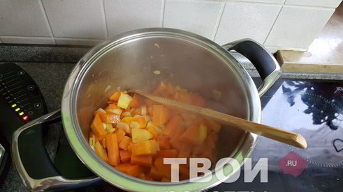 тыквенный суп с кокосовым молоком