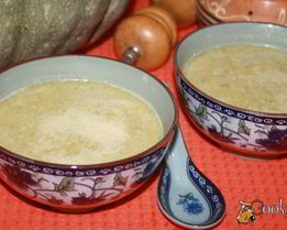 Тыквенный суп с луком пореем и пармезаном