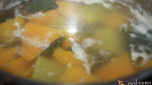 тыквенный суп с луком пореем и пармезаном