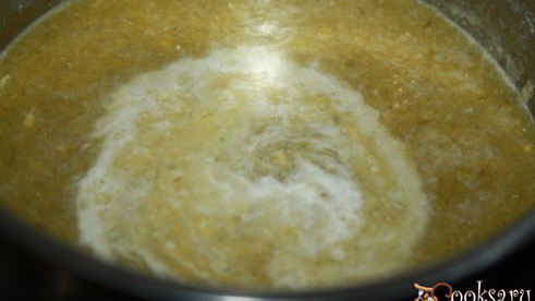 тыквенный суп с луком пореем и пармезаном