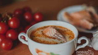 Сливочная уха из семги