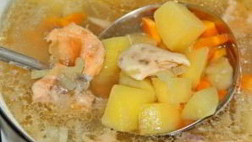 уха из красной рыбы