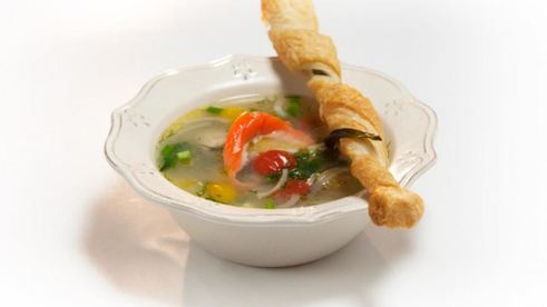 уха из стерляди с копченой форелью