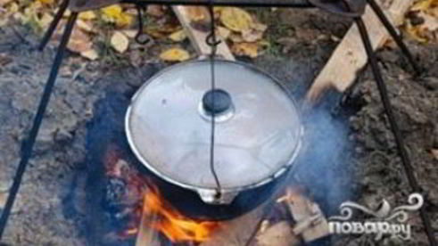 уха на костре