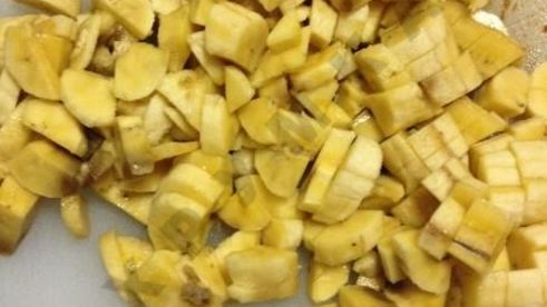 блинчики с бананами черносливом и орехами