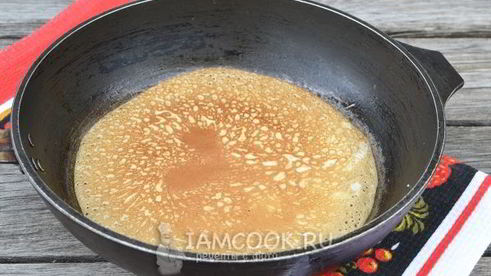 блинчики с клубникой