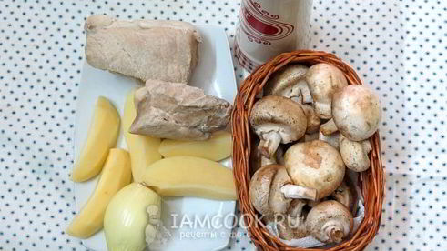 блинчики с мясом, грибами и картошкой