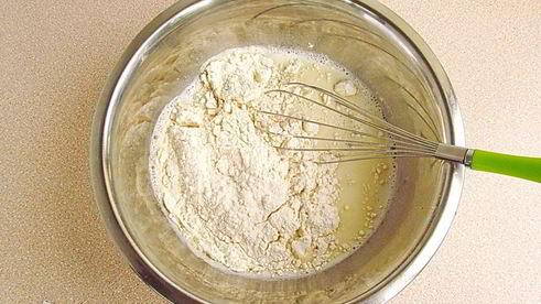 блины на минеральной воде