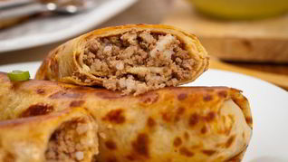 Блины с мясом и рисом