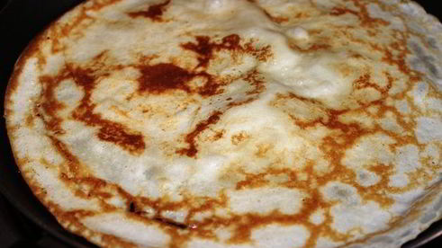 блины с творогом и ягодами