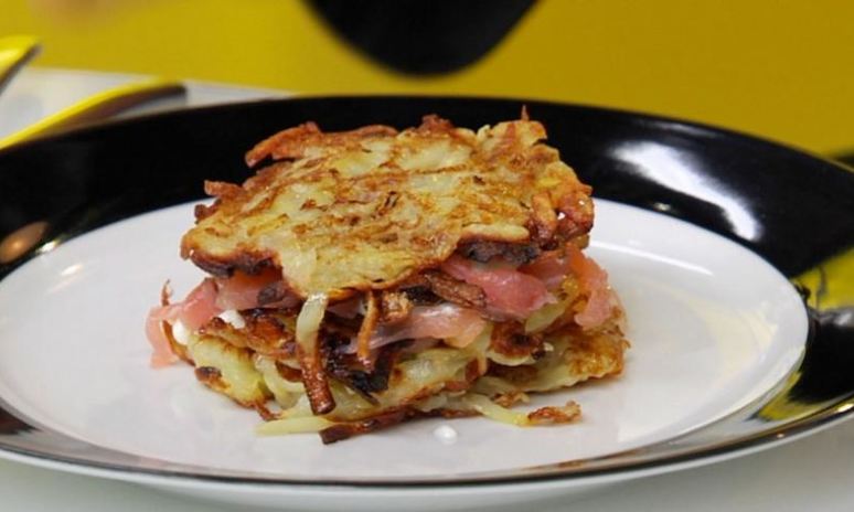 Рецепт форели с картофельными блинчиками