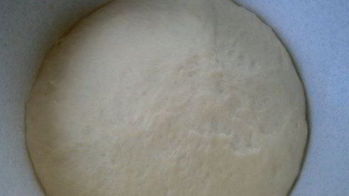 булочки на фруктовом соке с персиковой глазурью