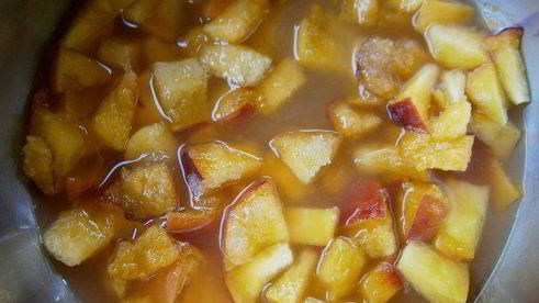 булочки на фруктовом соке с персиковой глазурью