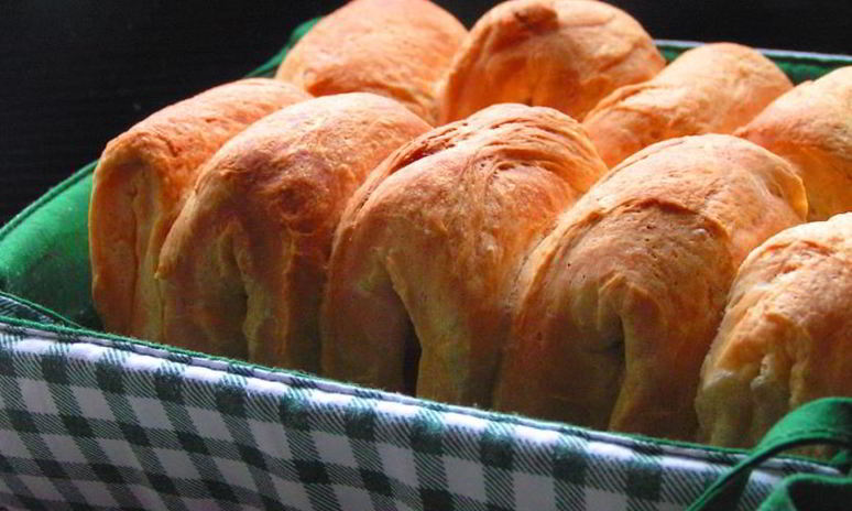 Рецепт булочек parker house