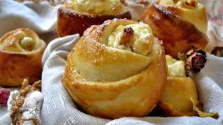 Йогуртовые ватрушки-розочки