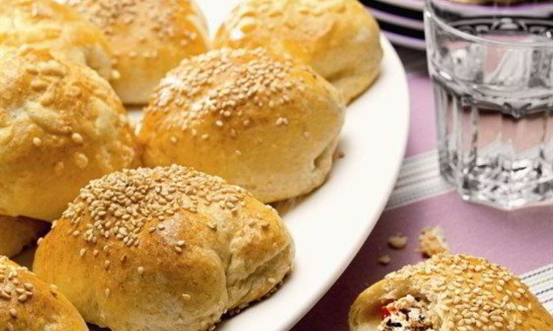 Рецепт итальянских булочек с сыром и томатами