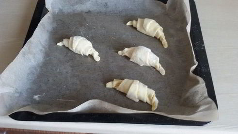 круассаны с финиками и медом