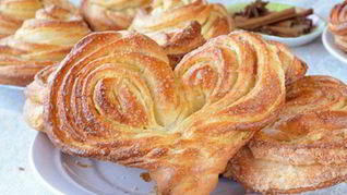 Плюшки сдобные