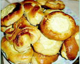 Плюшки-ватрушки с творогом