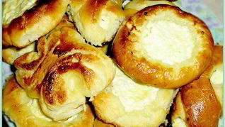 Плюшки-ватрушки с творогом