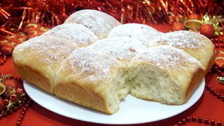 Рождественские булочки с корицей