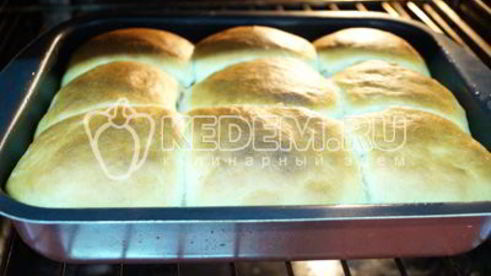 рождественские булочки с корицей