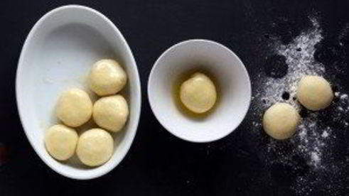 сладкие булочки из дрожжевого теста