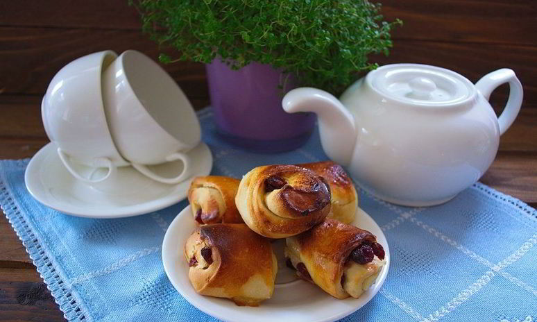 Рецепт сладких булочек на кефире