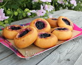 Ватрушки с черникой