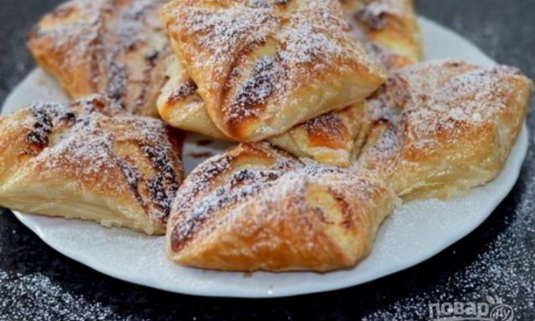Рецепт венгерской ватрушки с творогом из слоеного теста