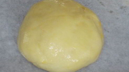 воздушные булочки с шоколадной пастой и штрейзелем