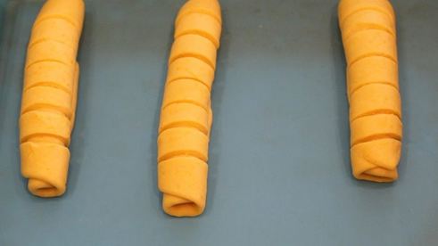 воздушные тыквенные булочки на сгущенке