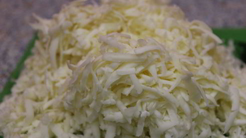 быстрые слойки с брынзой и зеленью