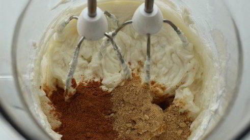 чизкейк с пряностями и глинтвейном