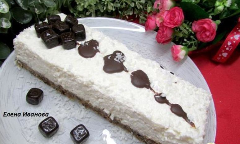 Рецепт йогуртового чизкейка на корже из фиников и кешью