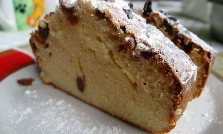 Рецепт быстрого кекса со сгущенным молоком