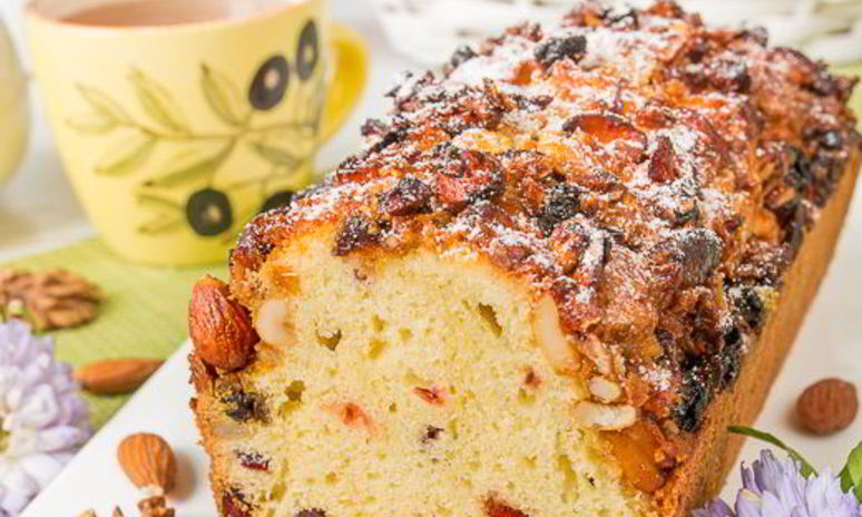 Рецепт кекса с кукурузной мукой и клюквой